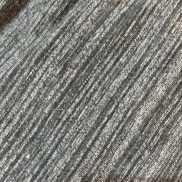 Black and grey skirt - Picture 3 of 3